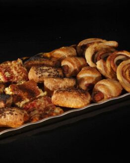 Assortiment de 24 petits fours salés